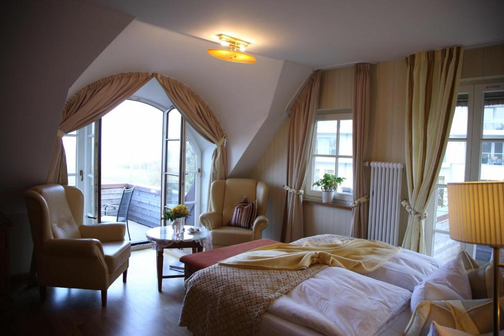 Romantik Hotel Namenlos 아렌스호프 객실 사진