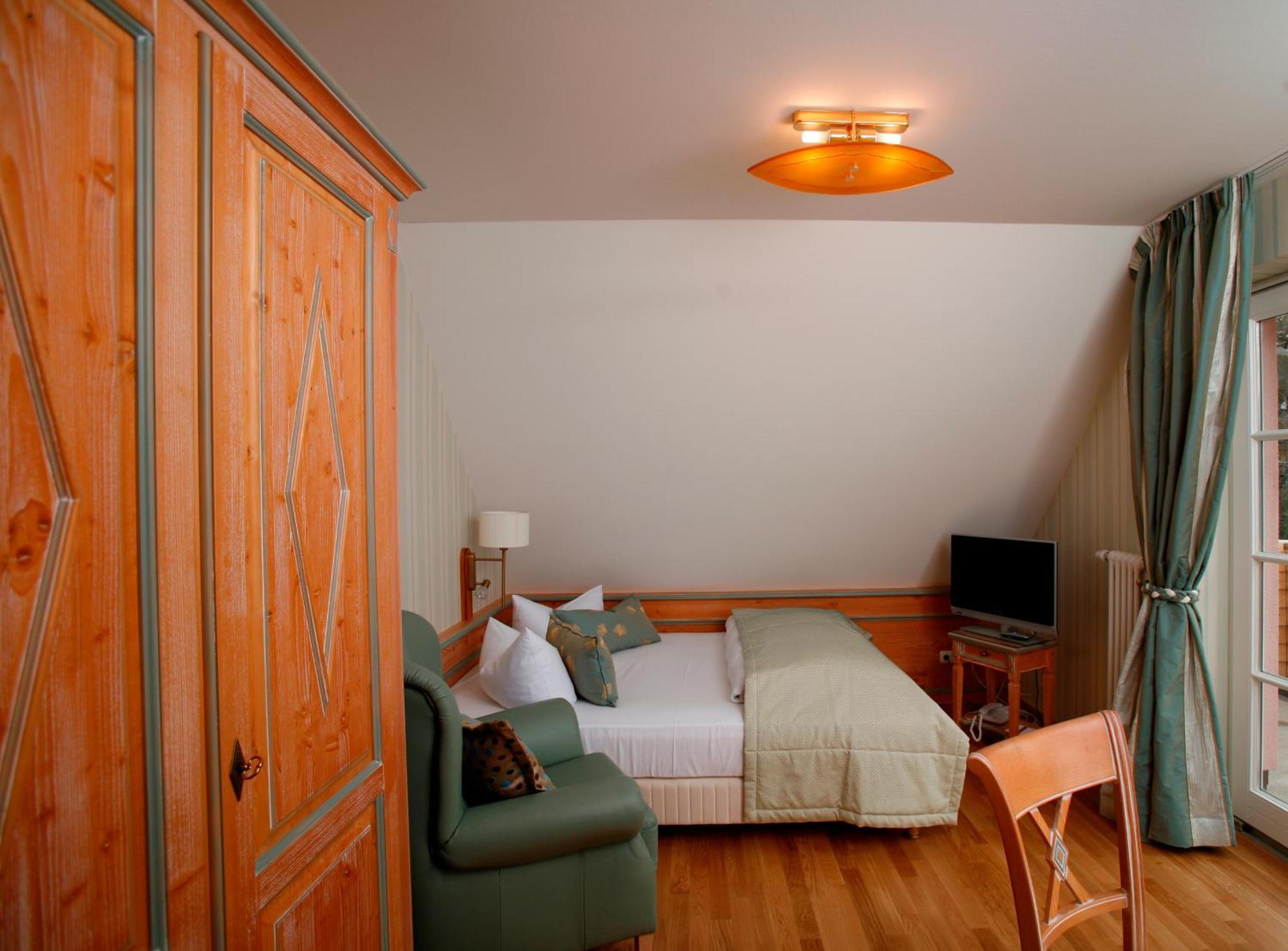 Romantik Hotel Namenlos 아렌스호프 외부 사진