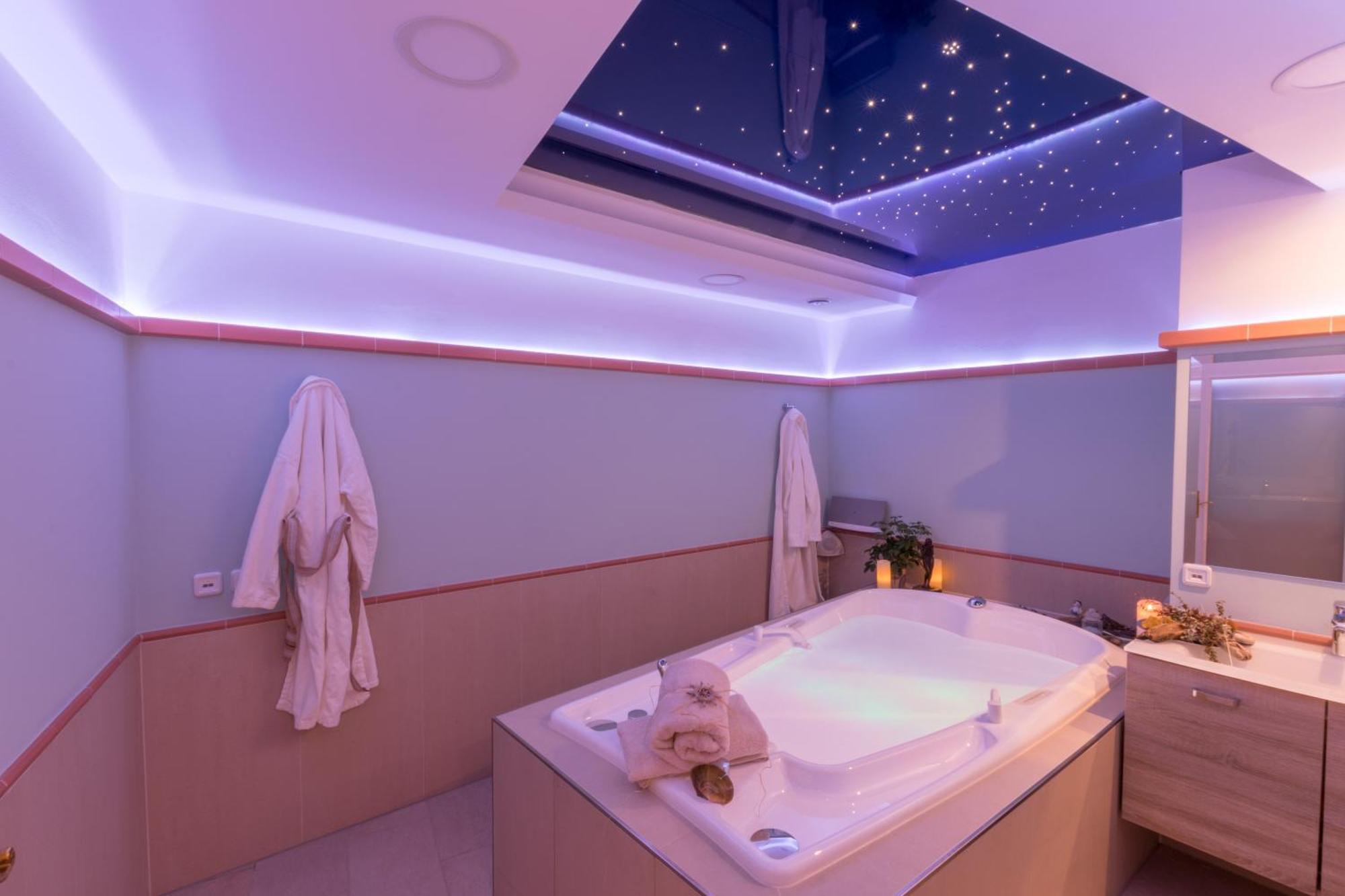 Romantik Hotel Namenlos 아렌스호프 외부 사진
